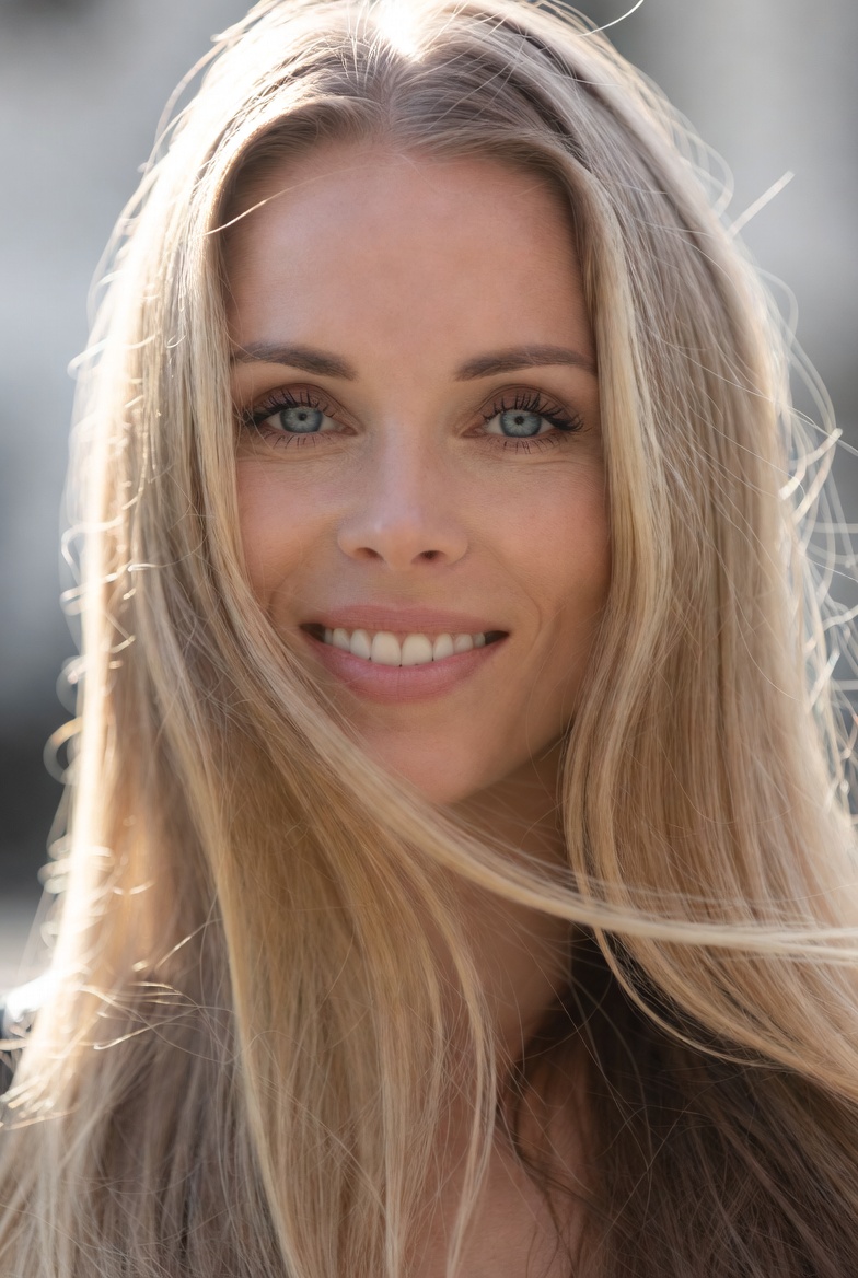 Dr. Olivia Bennett - Pediatric Nurse